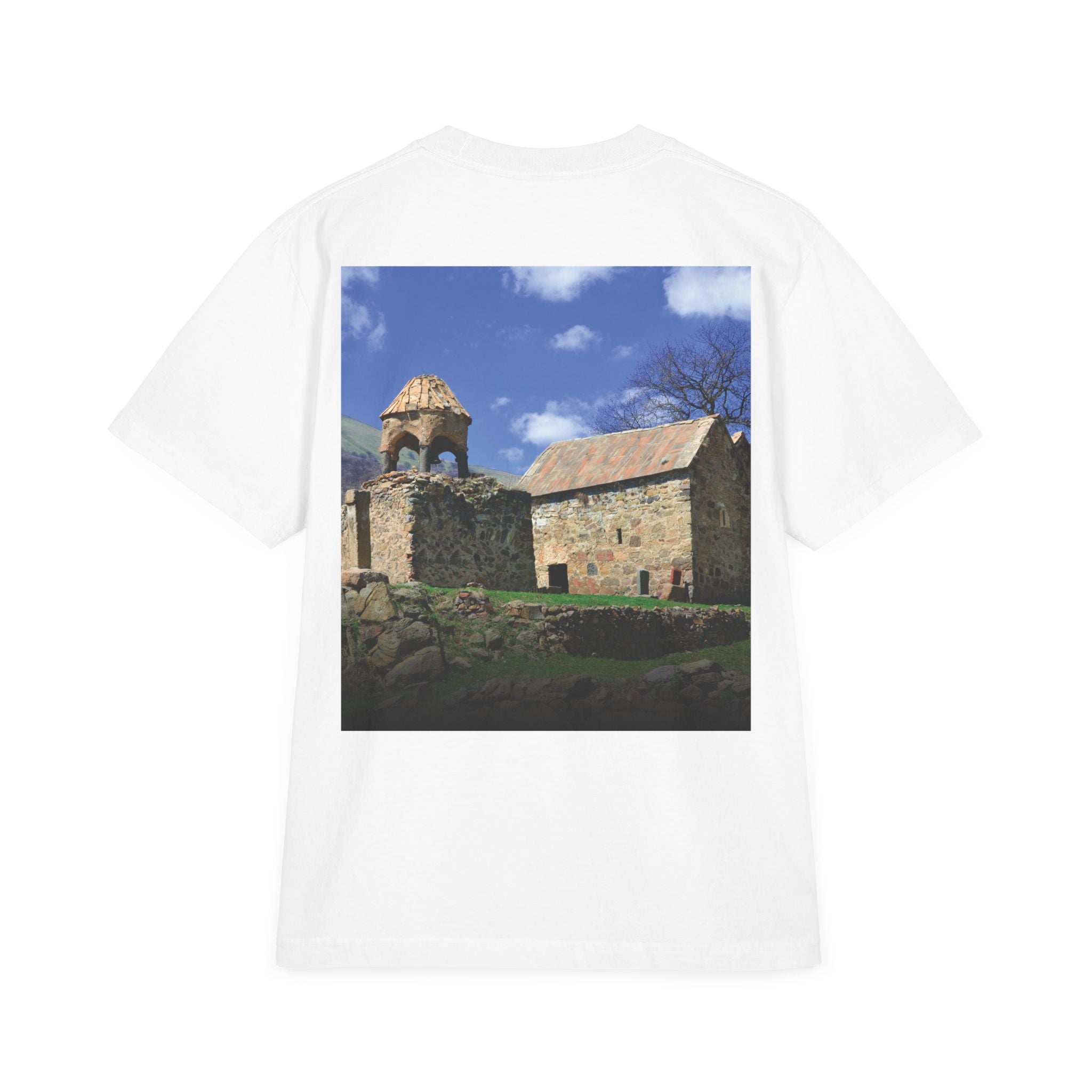 Իմ երկիրը Հայաստանն է — Rustic Stone Church Graphic Tee