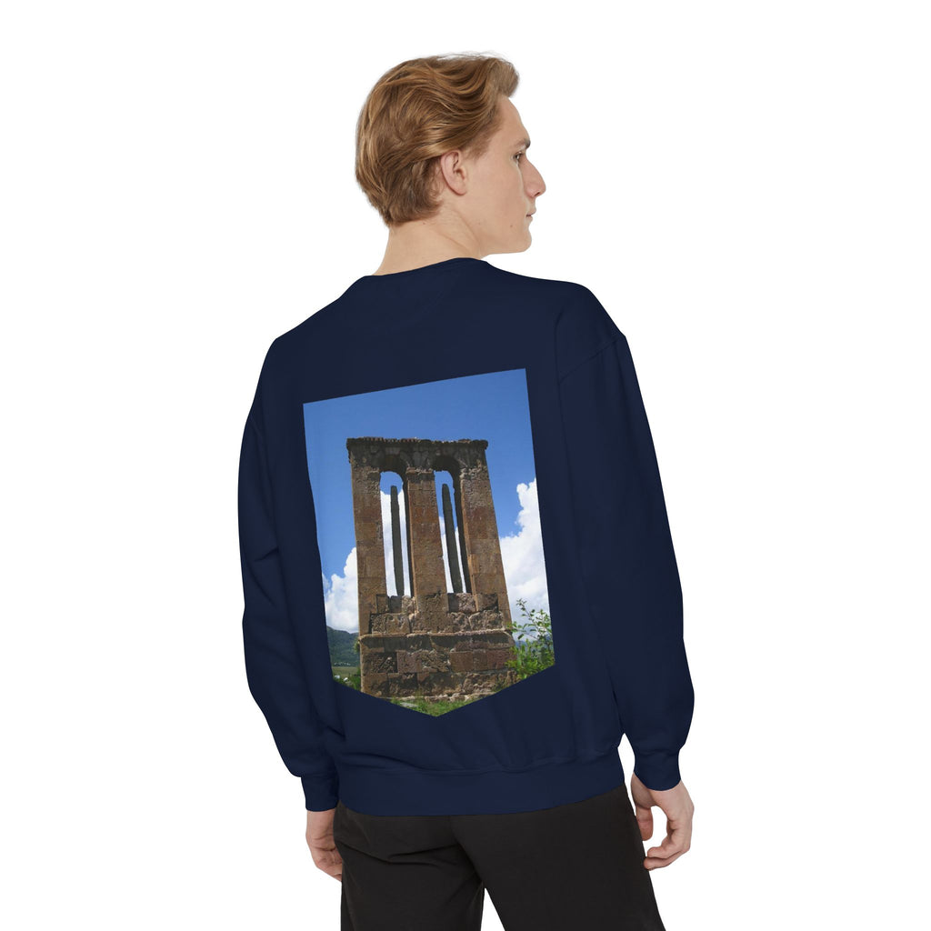 Ruins Photo Sweatshirt — Իմ սիրտը լեռներում է