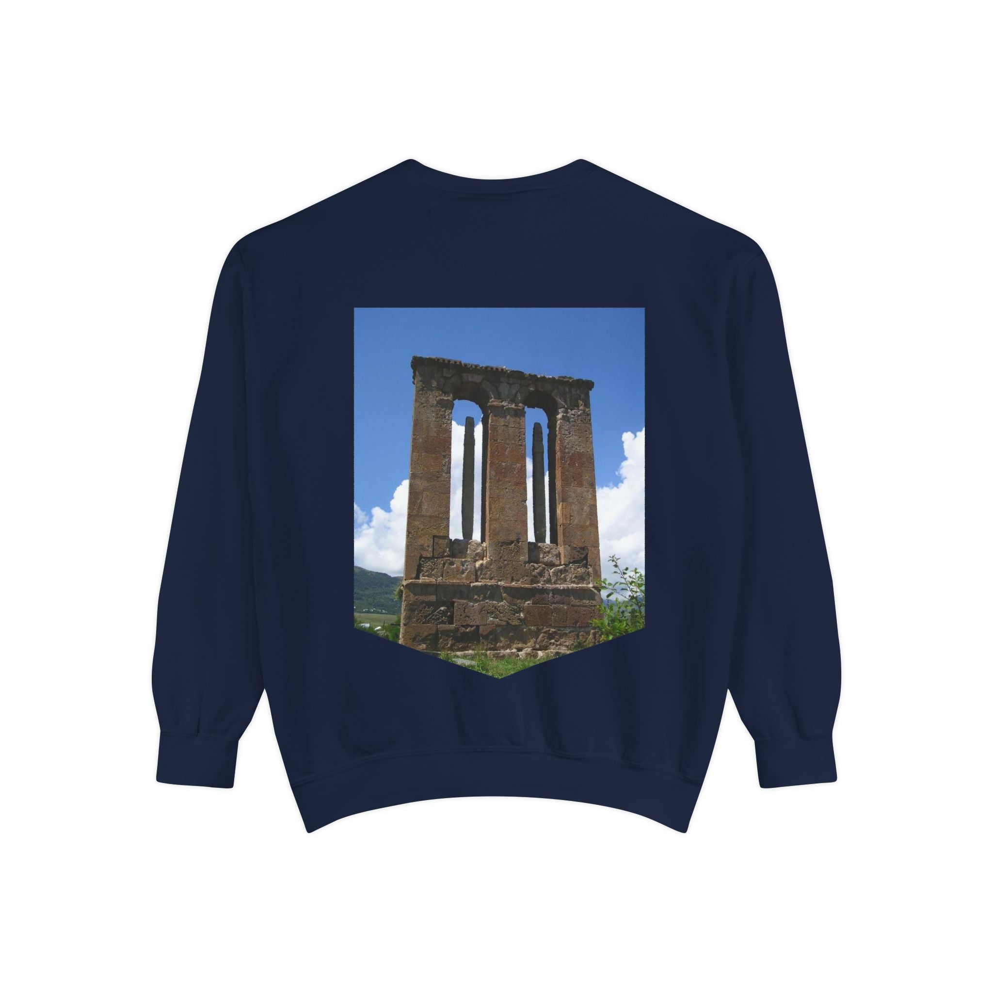 Ruins Photo Sweatshirt — Իմ սիրտը լեռներում է