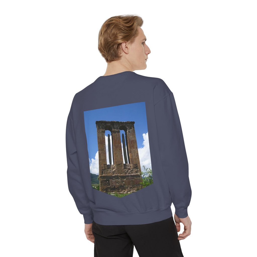 Ruins Photo Sweatshirt — Իմ սիրտը լեռներում է